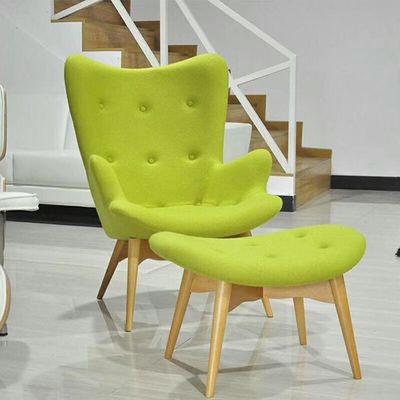Desain Replika Mebel Gaya Eropa Kursi Hotel Featherston dengan Kaki Kayu